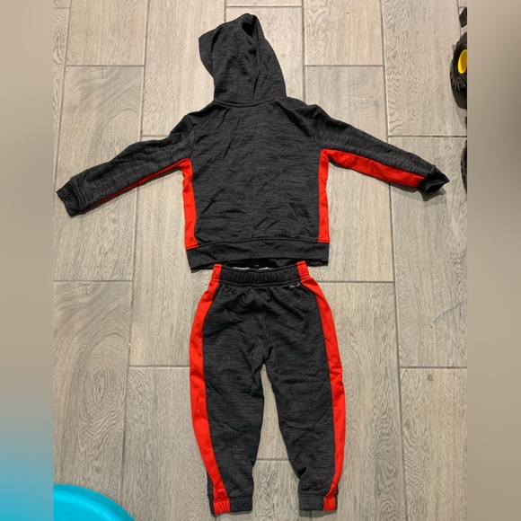 Nike dri fit set - Picture 2 of 4